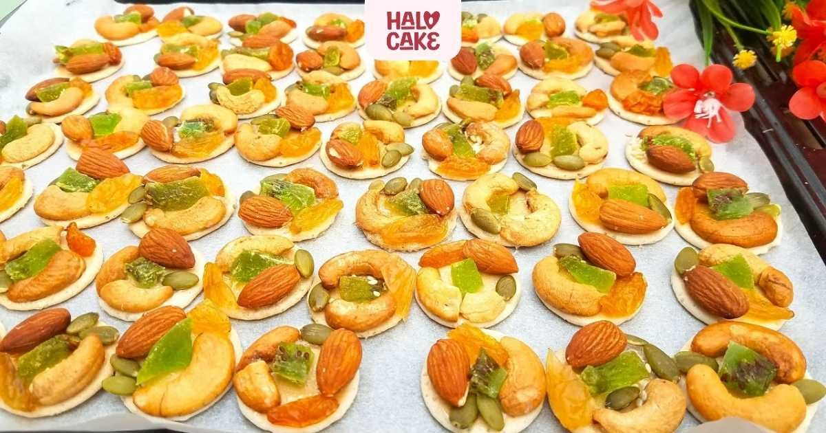 Đặc trưng bánh đồng xu mix hạt 